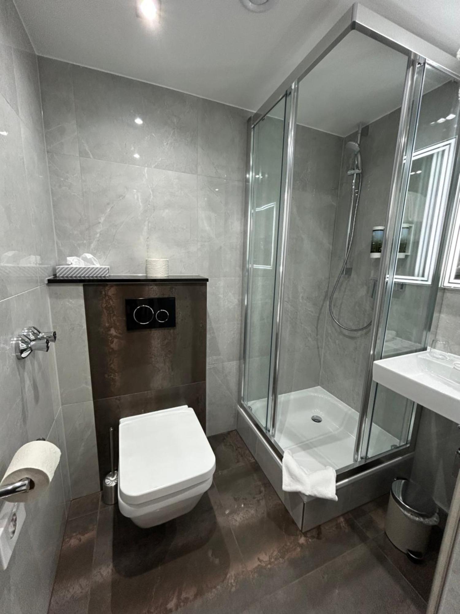 Concorde Hotel זיגן מראה חיצוני תמונה